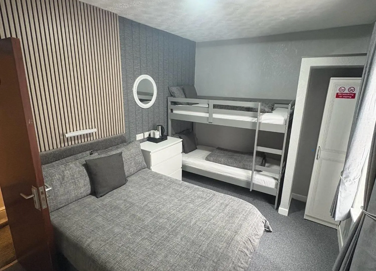 בלקפול Clifton Private Hotel בריטניה