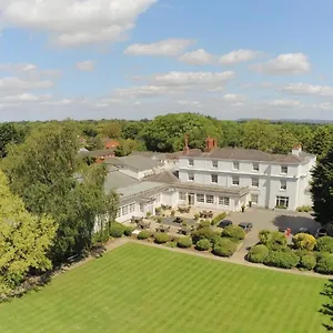 4* Отель Rowton Hall And