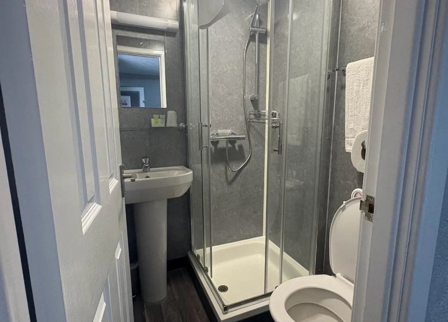 ***  Clifton Private Hotel Блэкпул Великобритания