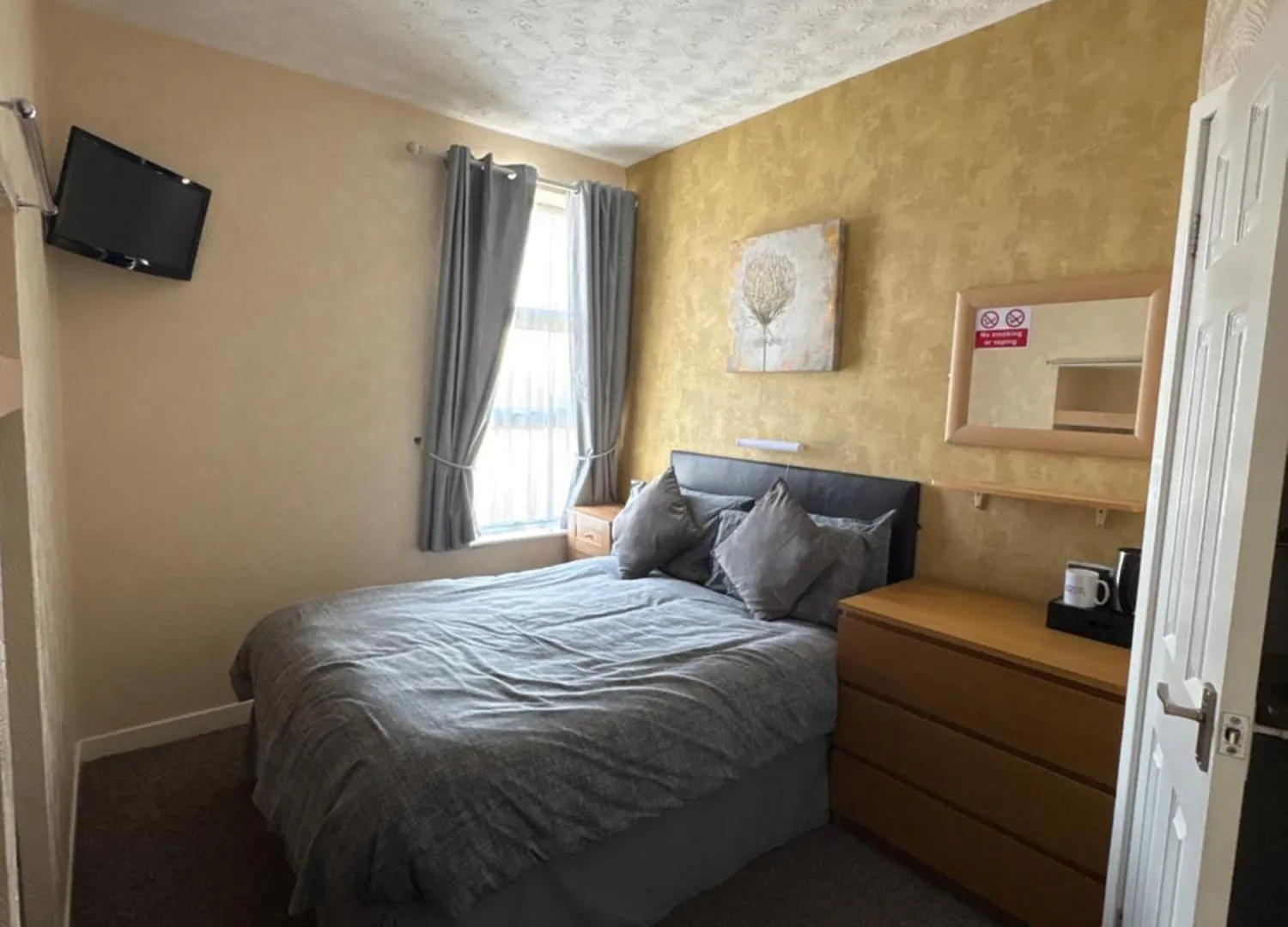 Clifton Private Hotel Блэкпул
