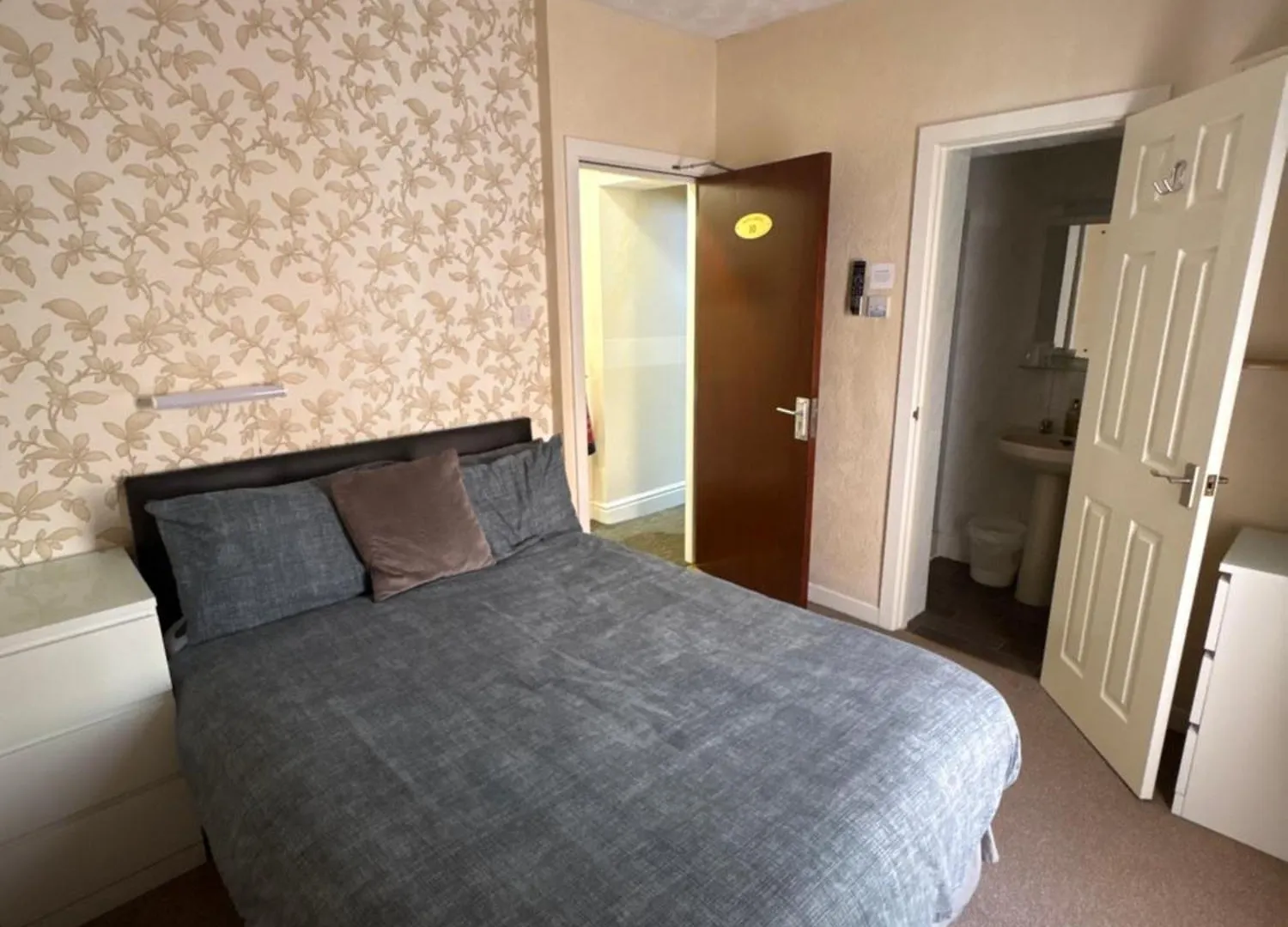Clifton Private Hotel Блэкпул Великобритания